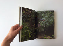 Load image into Gallery viewer, Essays on Kitchens – chmara.rosinke 9783959053280